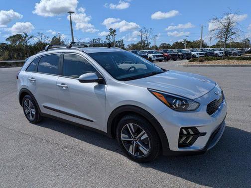 2021 Kia Niro LXS