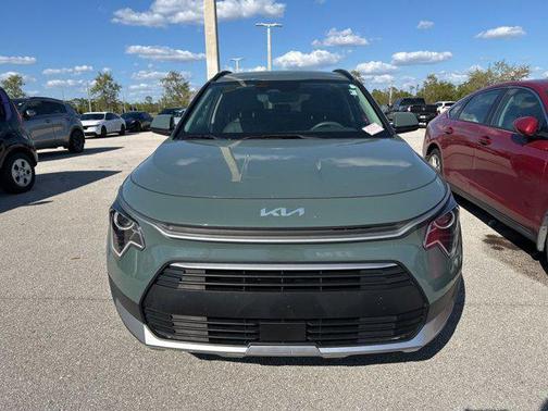 2023 Kia Niro EX