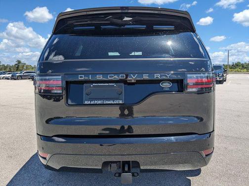 2023 Land Rover Discovery P360 S R-Dynamic