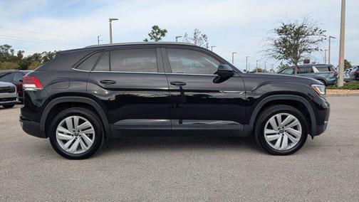 2020 Volkswagen Atlas Cross Sport 3.6L V6 SE w/Technology