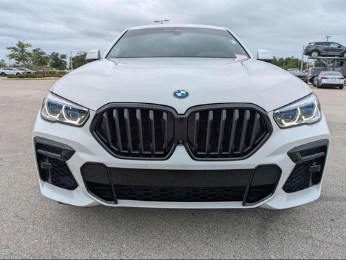 Mineral White Metallic 2023 BMW X6 xDrive40i