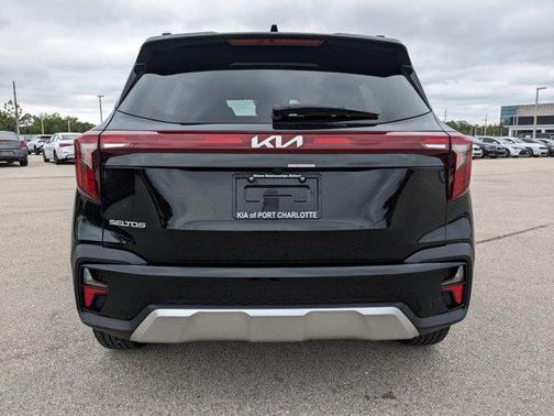 2024 Kia Seltos S