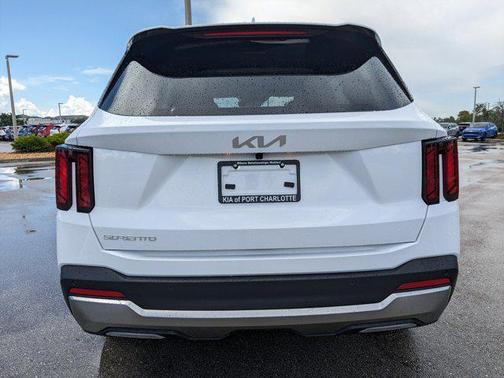 2025 Kia Sorento EX