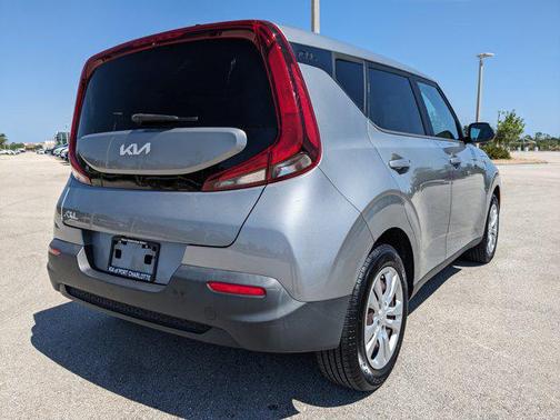 2022 Kia Soul LX