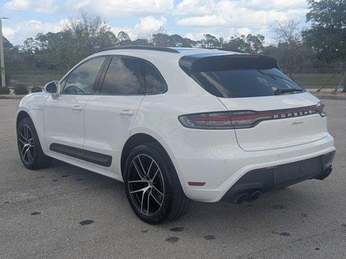 Carrara White Metallic 2023 Porsche Macan T