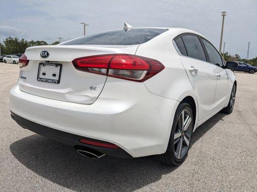 2017 Kia Forte EX