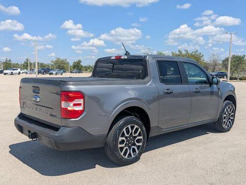 2022 Ford Maverick Lariat