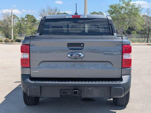 2022 Ford Maverick Lariat