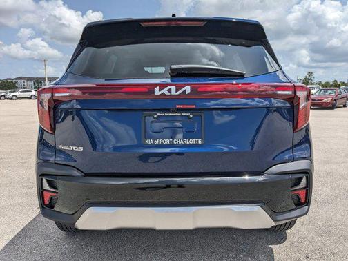 2025 Kia Seltos EX