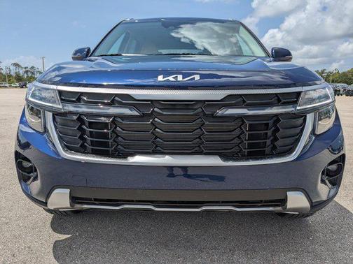 2025 Kia Seltos EX