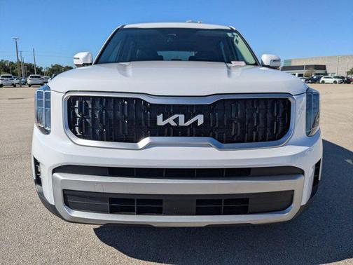 2024 Kia Telluride LX
