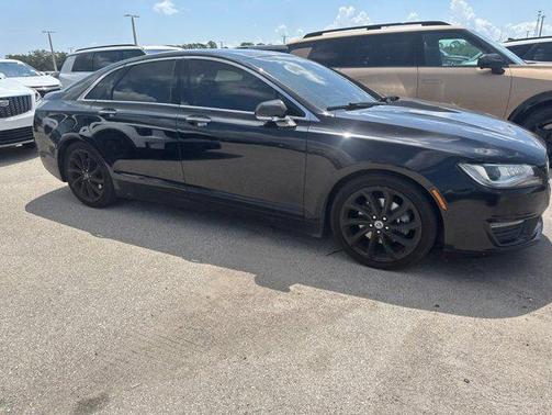 Infinite Black Metallic 2020 Lincoln MKZ Reserve
