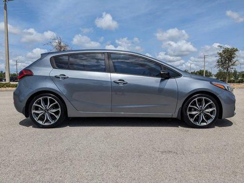 2017 Kia Forte SX