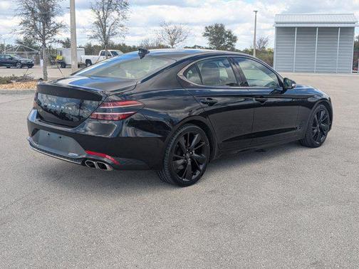 2023 Genesis G70 2.0T RWD