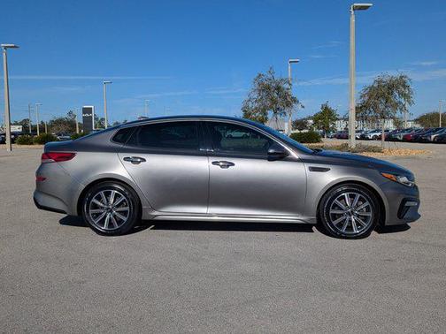 2019 Kia Optima EX