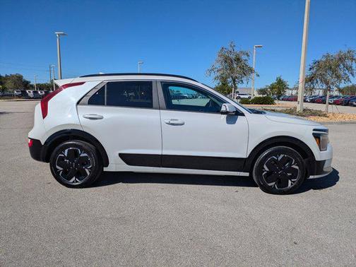 2025 Kia Niro EV Wind