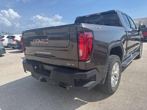 Smokey Quartz Metallic 2019 GMC Sierra 1500 SLT
