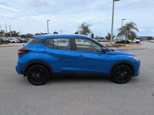 2021 Nissan Kicks SV