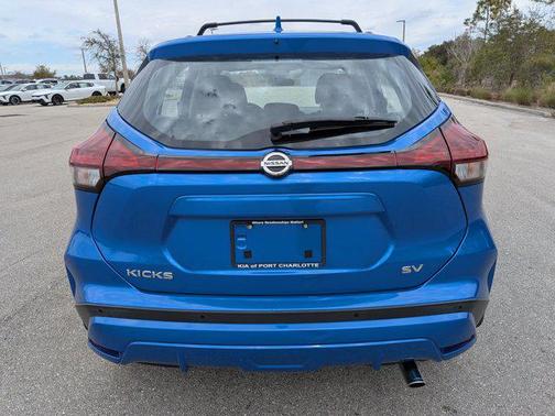 2021 Nissan Kicks SV