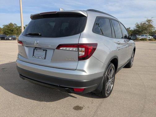 2022 Honda Pilot AWD Sport