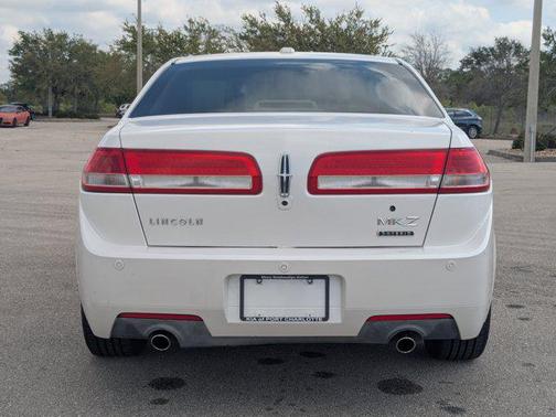 2011 Lincoln MKZ Hybrid Base