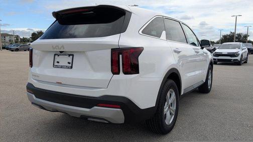 2026 Kia Sorento LX