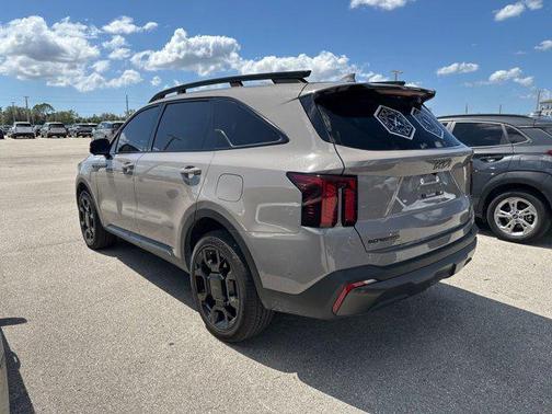 2025 Kia Sorento SX