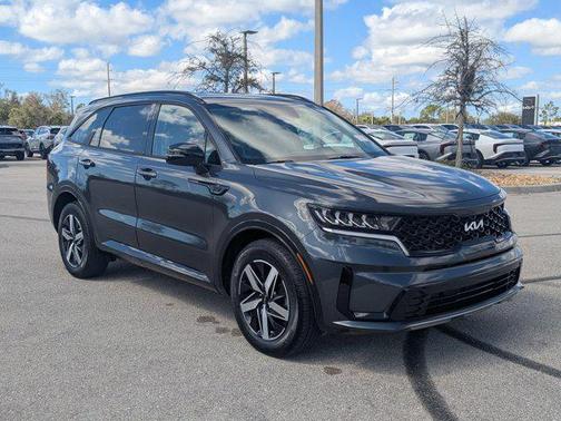 2023 Kia Sorento S
