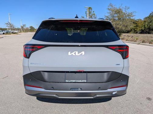 2026 Kia Sportage Hybrid EX
