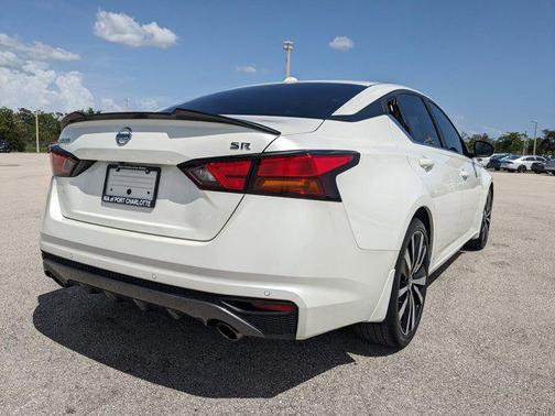 2020 Nissan Altima SR FWD