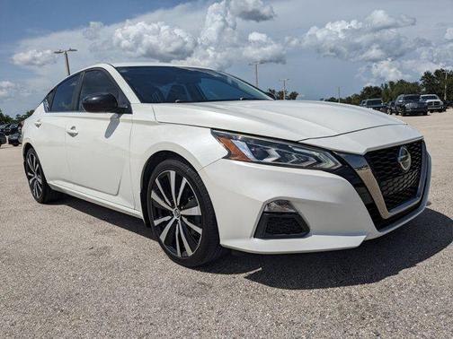 2020 Nissan Altima SR FWD