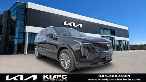 2024 Cadillac XT4 Premium Luxury