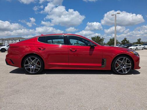 2023 Kia Stinger GT2