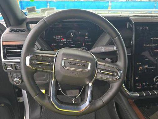 Summit White 2025 GMC Yukon XL Denali