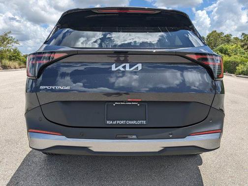 2026 Kia Sportage LX