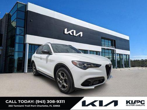 2024 Alfa Romeo Stelvio Sprint AWD