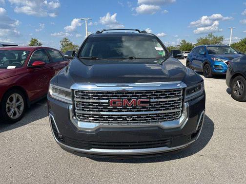 2022 GMC Acadia Denali