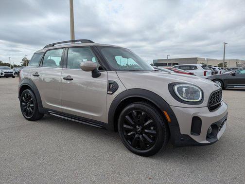 2023 MINI Countryman Cooper S