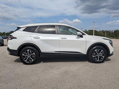 2023 Kia Sportage Hybrid EX