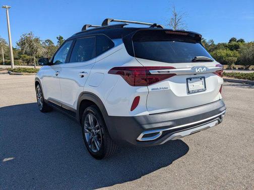 2022 Kia Seltos S