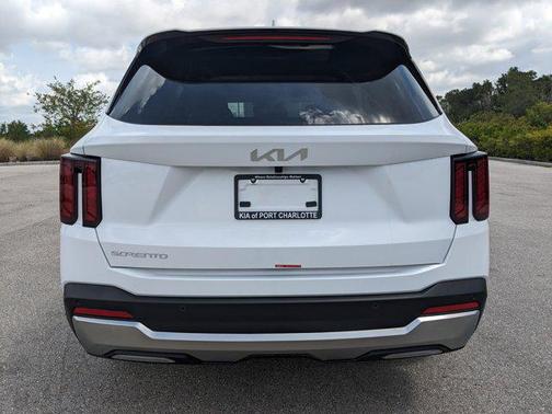 2025 Kia Sorento S
