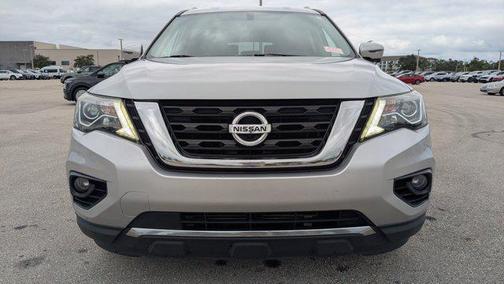 2019 Nissan Pathfinder SL