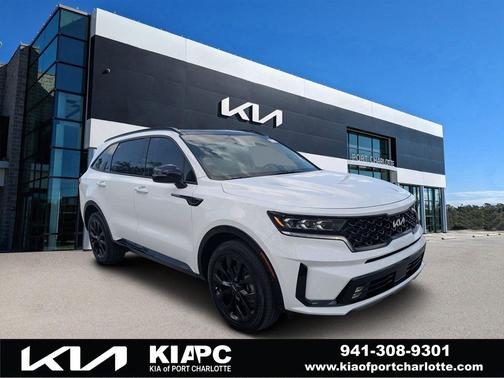 Glacial White Pearl 2023 Kia Sorento SX