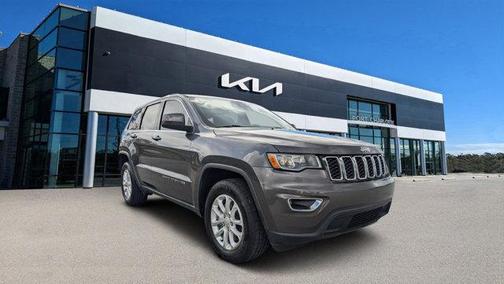 2021 Jeep Grand Cherokee Laredo
