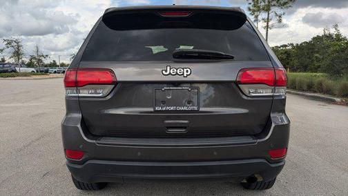 2021 Jeep Grand Cherokee Laredo
