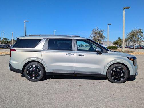 2026 Kia Carnival EX