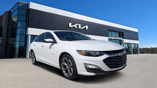 2021 Chevrolet Malibu FWD LT