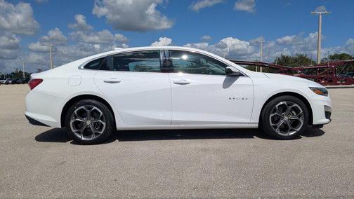 2021 Chevrolet Malibu FWD LT