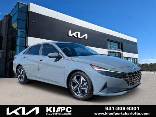 2021 Hyundai ELANTRA Limited