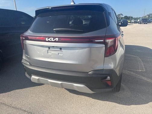 Gravity Gray 2026 Kia Seltos LX